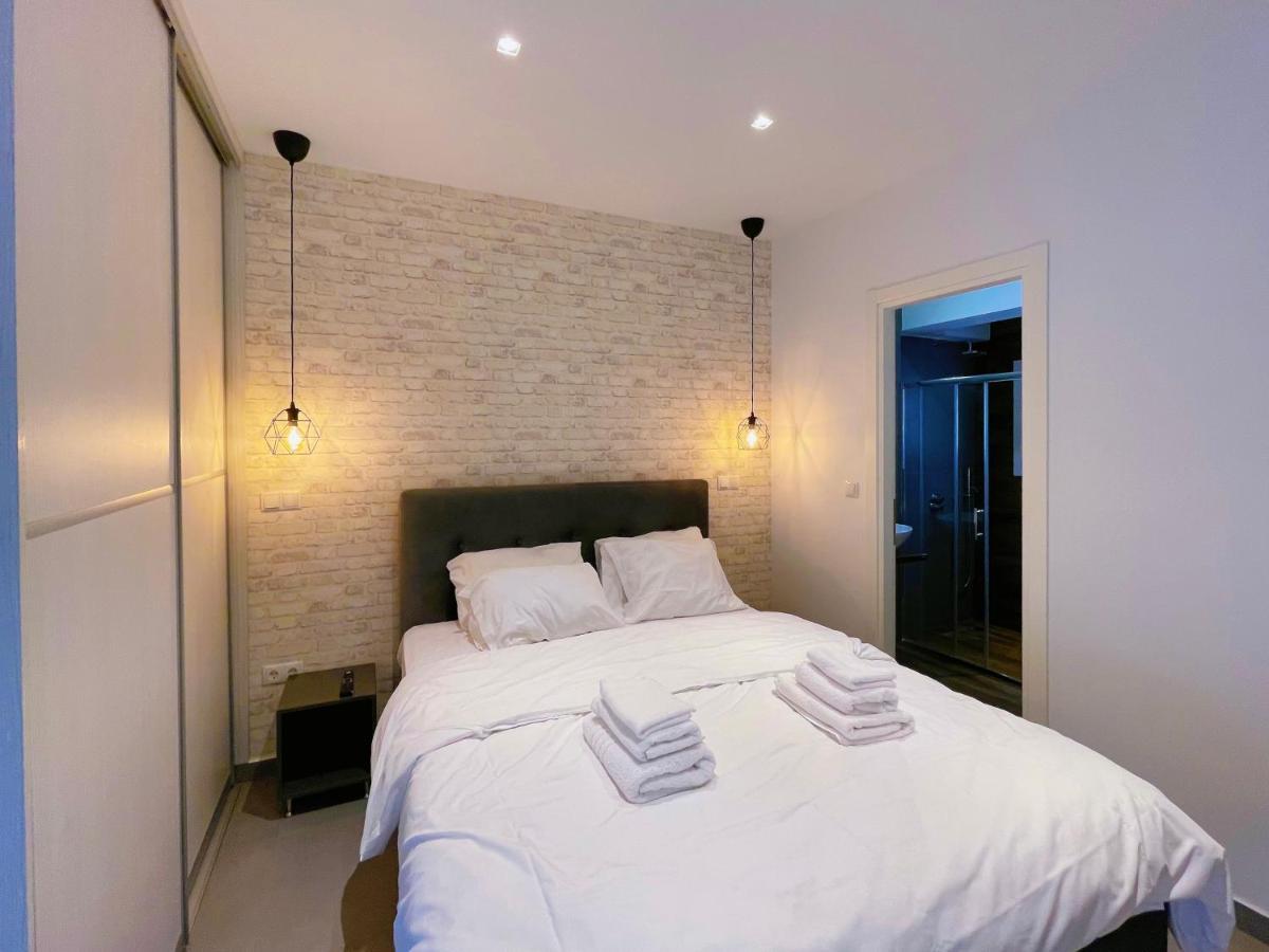 Wsd Hera Luxury Stylish 2Bd Apt With City View Balcony Near Merto Aten Exteriör bild