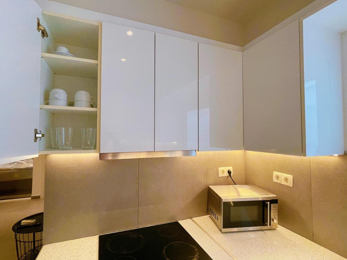 Wsd Hera Luxury Stylish 2Bd Apt With City View Balcony Near Merto Aten Exteriör bild
